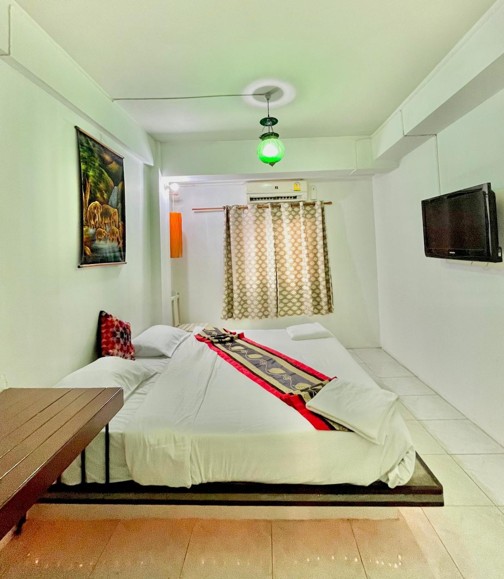 Sea Beach Paradise Patong Экстерьер фото